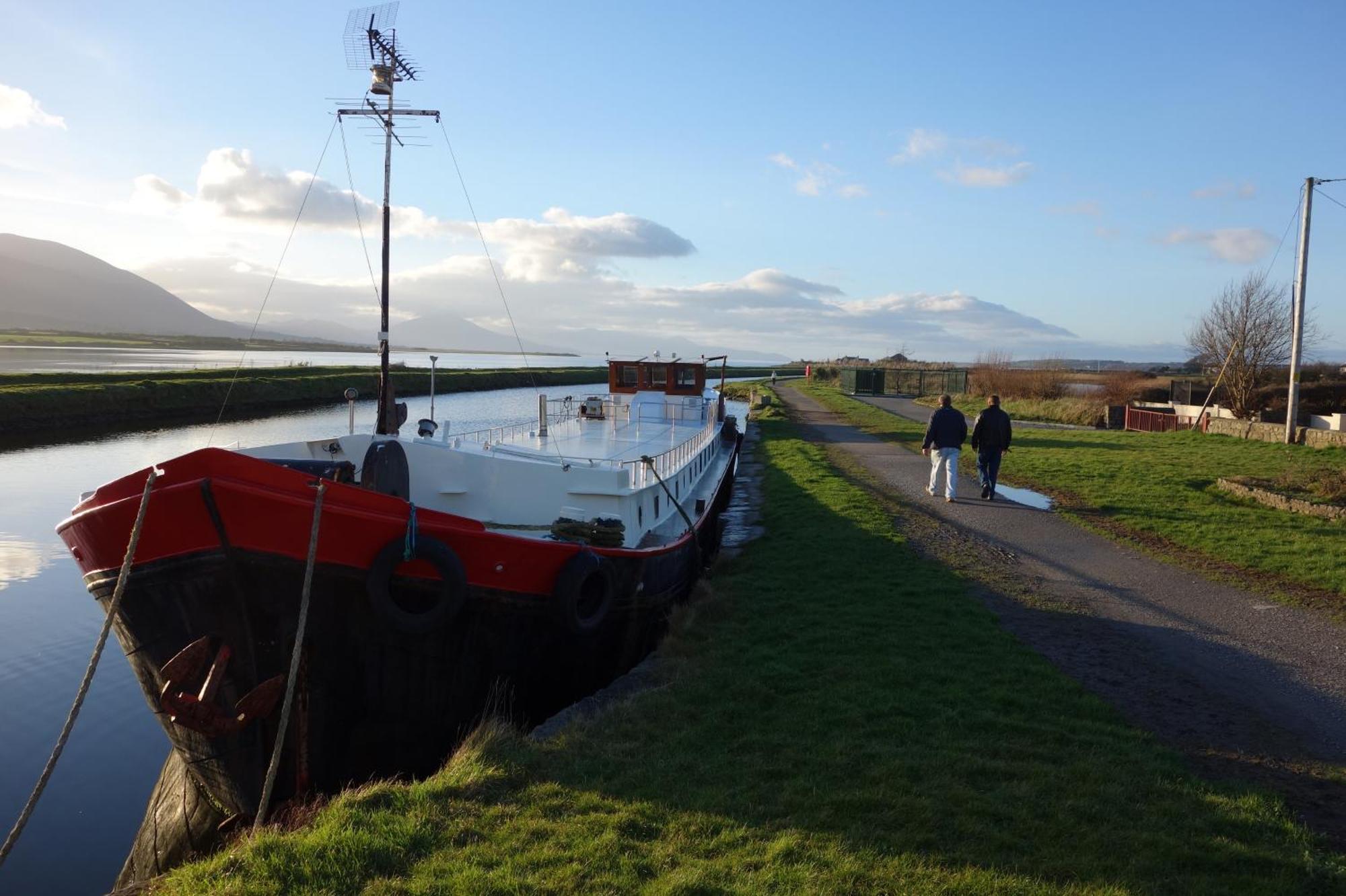 Keanes Of Curraheen, Bar, Restaurant & Accommodation Tralee Extérieur photo